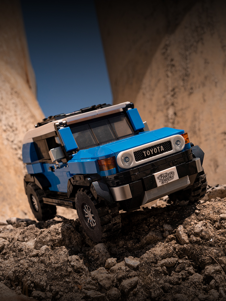 PB8806 丰田授权FJ40越野车